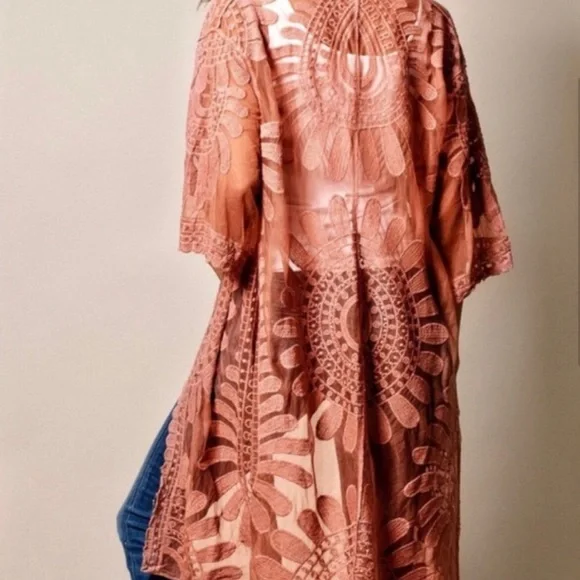 Lace cover up wrap - Picture 3 of 4